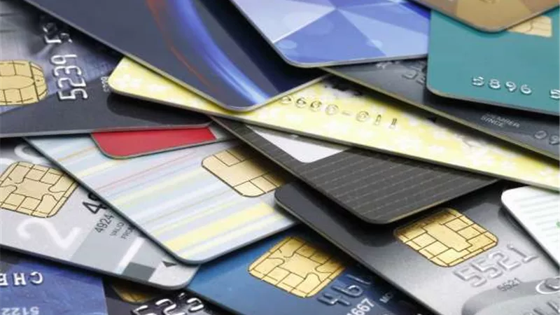 ماذا تفعل في حالة تلف البطاقة البنكية..خطوات الحماية وطرق إصدار بطاقة بديلة