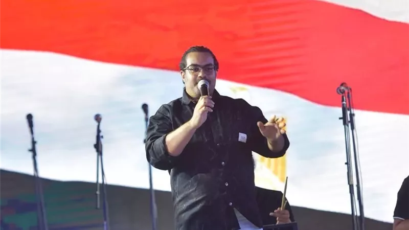 تفاصيل الحالة الصحية للفنان علي رؤوف بعد تعرضه لحادث اصطدم بشارع الجيش