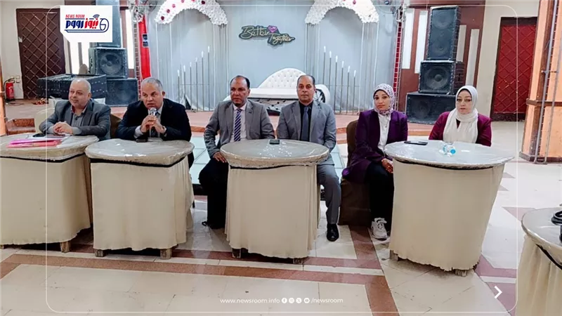 تعزيز قدرات الأخصائيين الاجتماعيين بمدارس الفيوم ضمن سلسلة اللقاءات المهنية