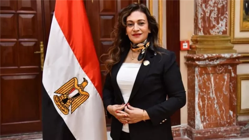 في أول أيام عمل 