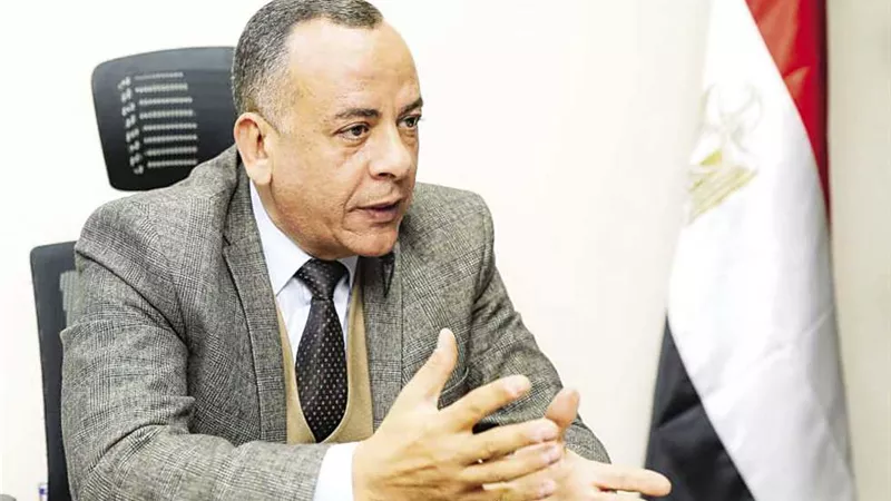 مصطفى وزيري: عرض برديات أثرية نادرة لأول مرة في المتحف المصري الكبير