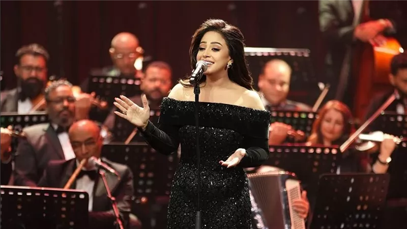 إقبال جماهيري كبير على ليالي مهرجان الموسيقى العربية 33 في الإمارات