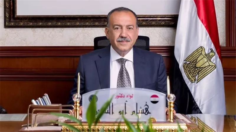أسيوط: شاشات عرض بالأحياء ومراكز الشباب لمتابعة افتتاح المتحف المصري الكبير