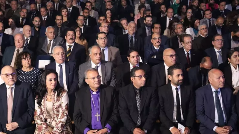 نائب محافظ بنى سويف يشيد بدور الهيئة القبطية الإنجيلية فى دعم العمل الأهلى 