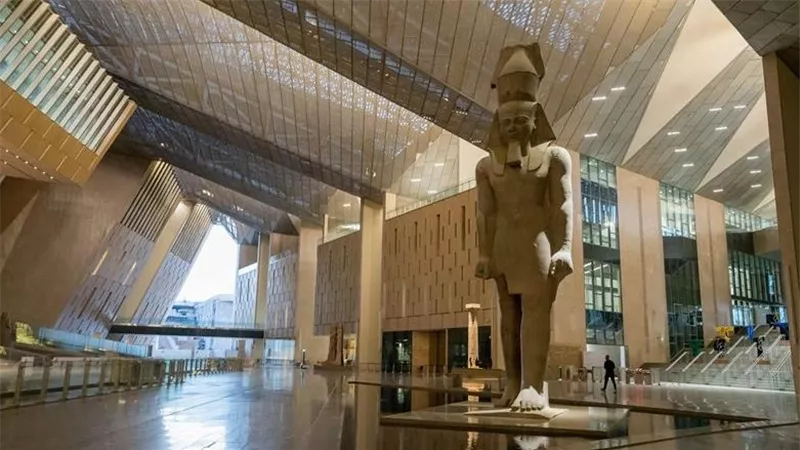 المتحف المصري الكبير.. جسرٌ بين الماضي العريق والمستقبل المشرق