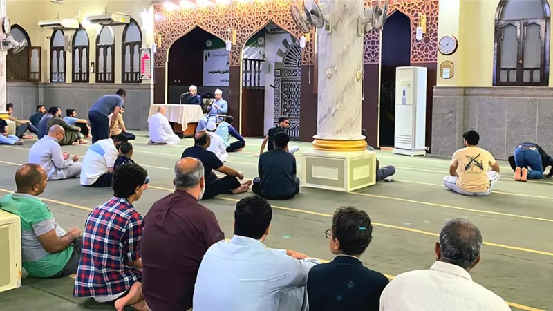 لتطبيق المبادئ.. اجتماع مدير مديرية أوقاف السويس بمديري الإدارات الفرعية