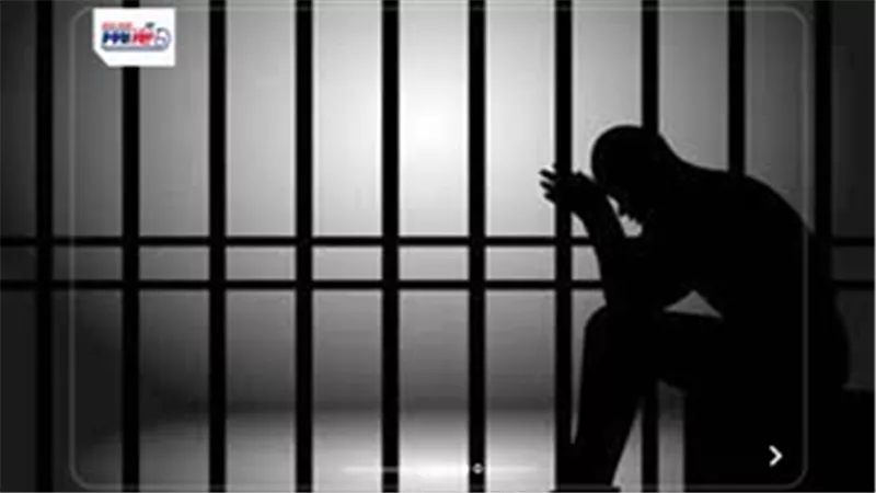 بسبب مشاجرة أهالي العريس.. شاب بسيارته يصيب 13 شخصًا دهسًا في حفل زفاف بالمنيا
