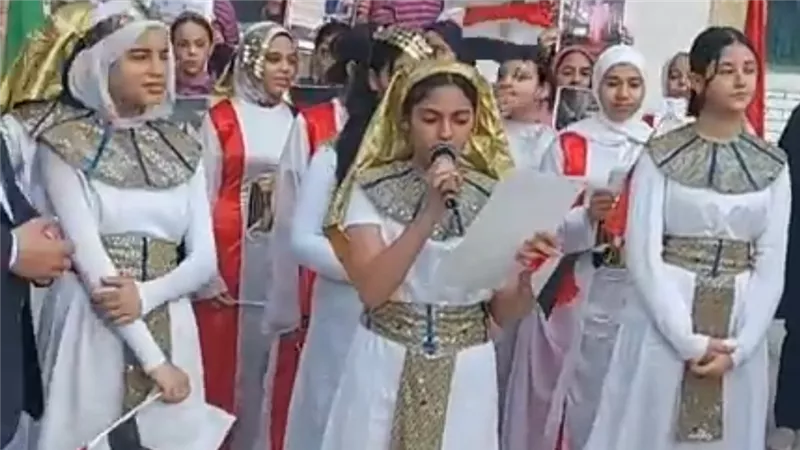 بالزي الفرعوني وعلم مصر.. احتفالات مدارس الشرقية بافتتاح المتحف المصري الكبير