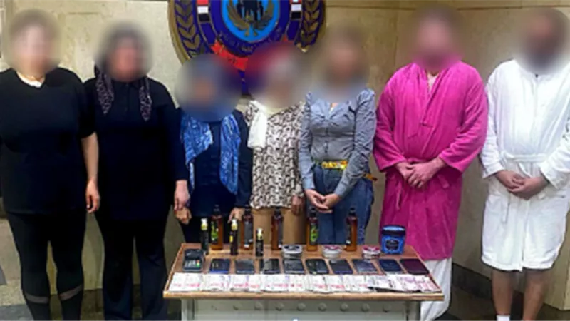 سقوط صاحبة نادى الأعمال المنافية للآداب بالشيخ زايد وبصحبتها 5 سيدات و أجنبيان