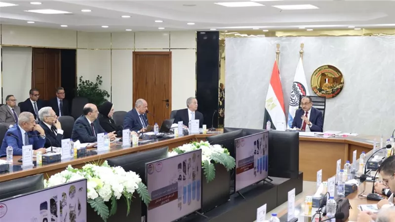 «القابضة للصناعات المعدنية» تحقق 61 مليار جنيه إيرادات بنمو 30% خلال 2024-2025