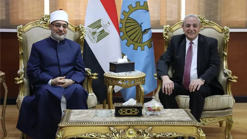 محافظ الغربية يستقبل مفتي الجمهورية لبحث سبل تعزيز التعاون المشترك