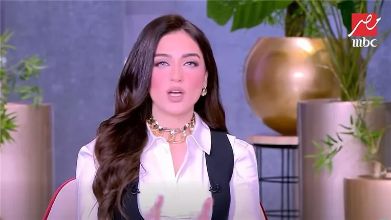 ياسمين عز: