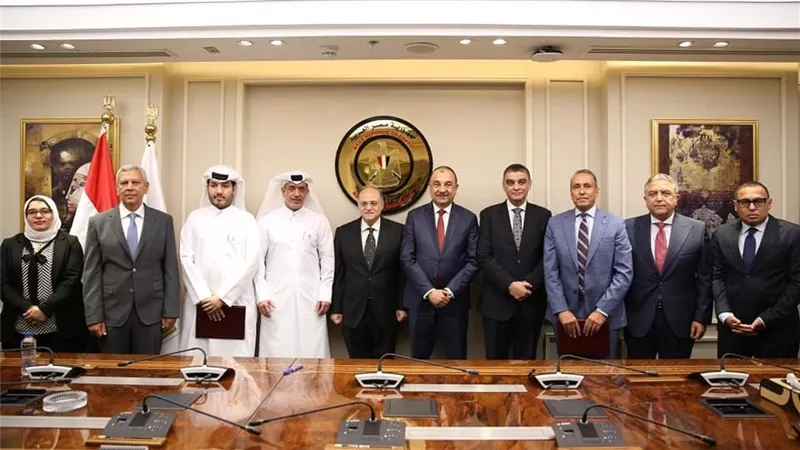 شراكة ثلاثية بين مصر وقطر وأمريكا في مجال الصناعات الطبية