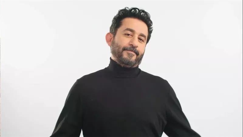 أحمد حلمي يعلن عن وفاة عمه وتشييع جثمانه بعد صلاة العصر 