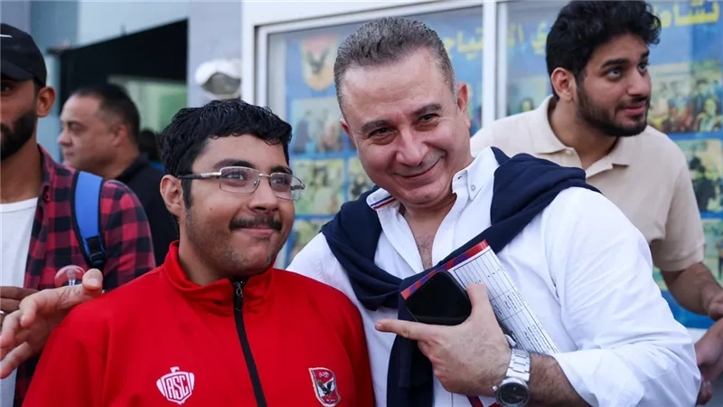 نجوم الفن يشاركون في انتخابات مجلس إدارة النادي الأهلي الجديد|صور