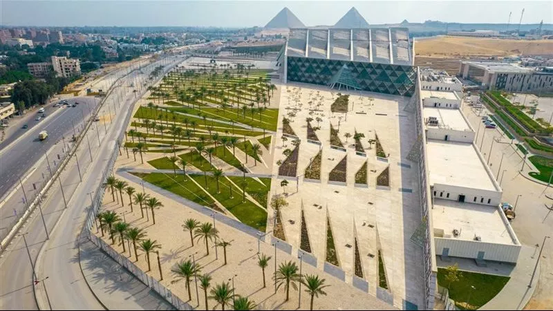 مهرجان القاهرة السينمائي : افتتاح المتحف المصري الكبير دليل على عظمة الماضي
