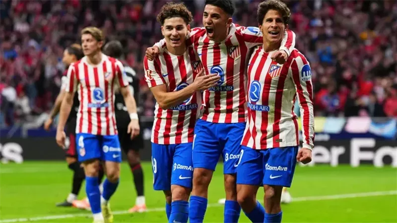 ضيق الخناق على الريال وبرشلونة.. أتلتيكو مدريد يقتحم مربع الكبار في الليجا