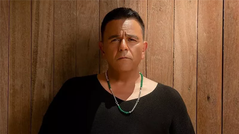 بعد 30 سنة زواج.. أنباء عن ارتباط جديد لمحمد فؤاد من سيدة عربية