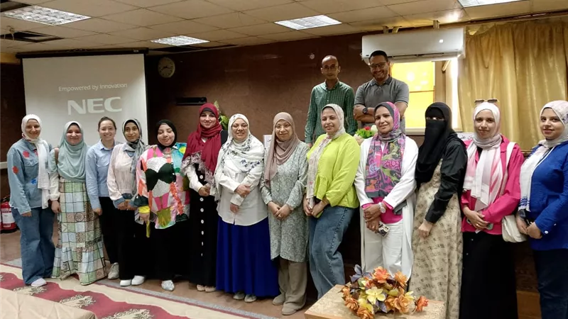 ندوة تدريبية لصيادلة التأمين الصحى عن 