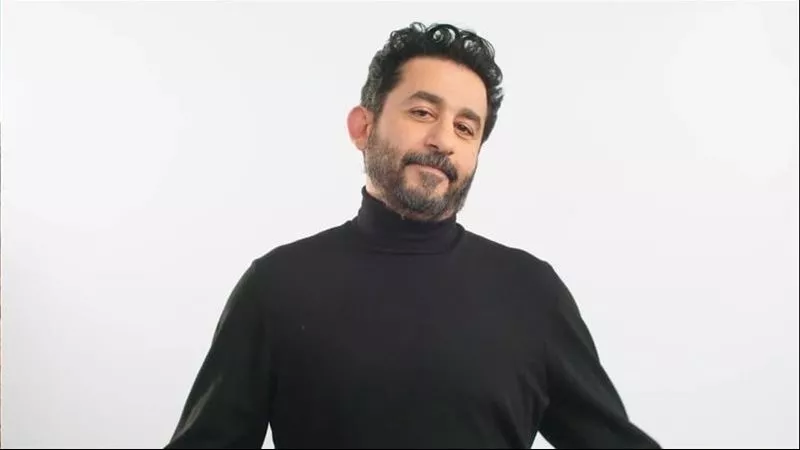 أحمد حلمي يغيب عن عزاء عمه في بنها واكتفاء الأسرة بقراءة القرآن