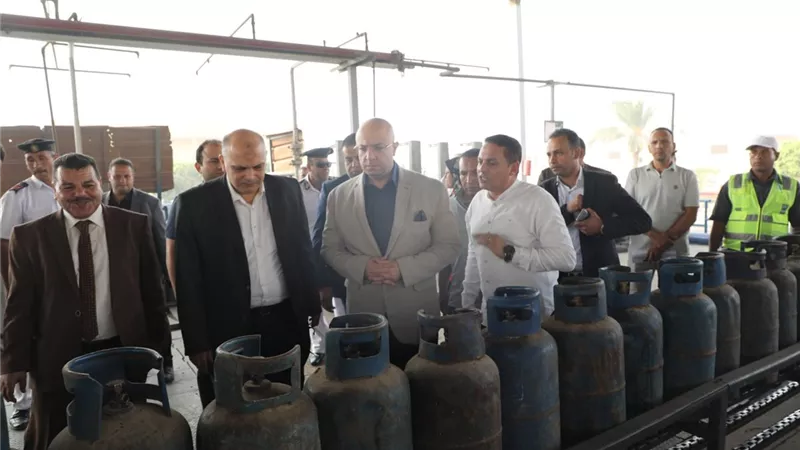 محافظ بني سويف يؤكد التشديد الرقابة على إسطوانات البوتاجاز تزامنا مع الشتاء 