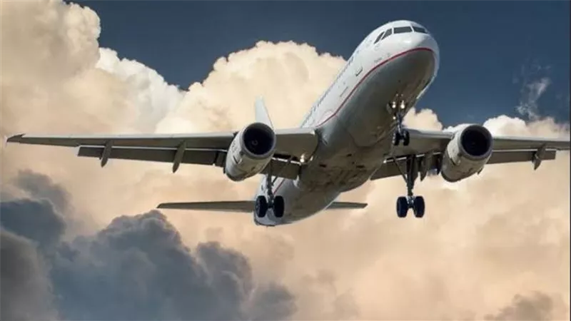 ما حكم التيمم للمسافر بالطائرة وللمريض الذي لا يستطيع الوضوء؟
