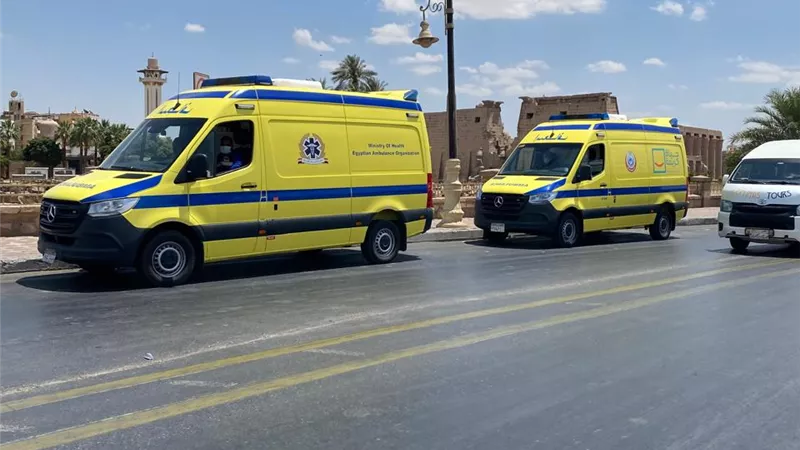 في لحظات فارقة.. رجال الإسعاف ينقذون طالبة من الاختناق بدبوس بمدرسة بالأقصر