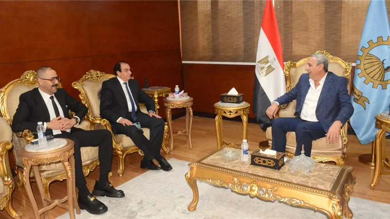 محافظ الغربية يواصل استقبال أعضاء مجلس الشيوخ الجدد.. تنسيق متكامل بين الجهاز