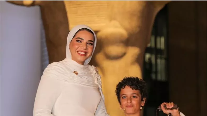 مرمر حليم تكشف تفاصيل فستان ابنة الرئيس السيسي في افتتاح المتحف الكبير 