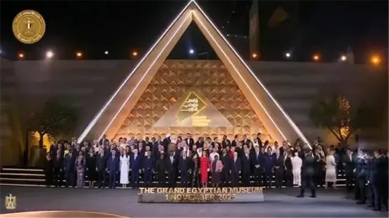 محمد السعدي يكشف السبب وراء مشاكل الإخراج في افتتاح المتحف المصري الكبير
