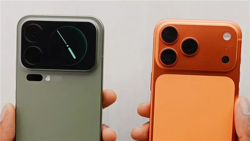 شحن أسرع وكاميرات أقوى.. تفاصيل جديدة عن صراع iPhone وXiaomi في هواتف 2026