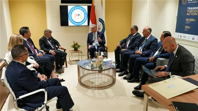 وزير البترول يبحث تعزيز الشراكات مع رؤساء وقادة شركات الطاقة العالمية
