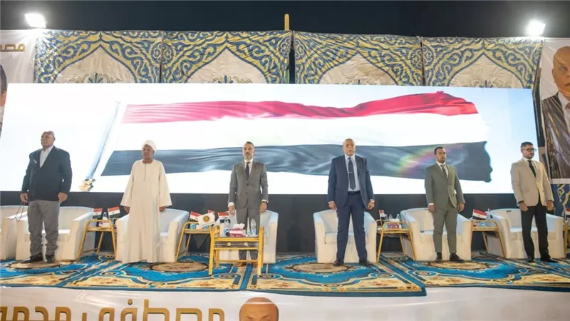 “الشعب الجمهوري” ينظم مؤتمراً جماهيرياً لدعم مرشحه في قنا