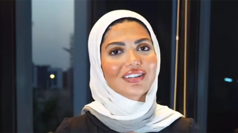 البلوجر هند مدحت تخضع لعملية تجميل في أنفها وتروي تجربتها 