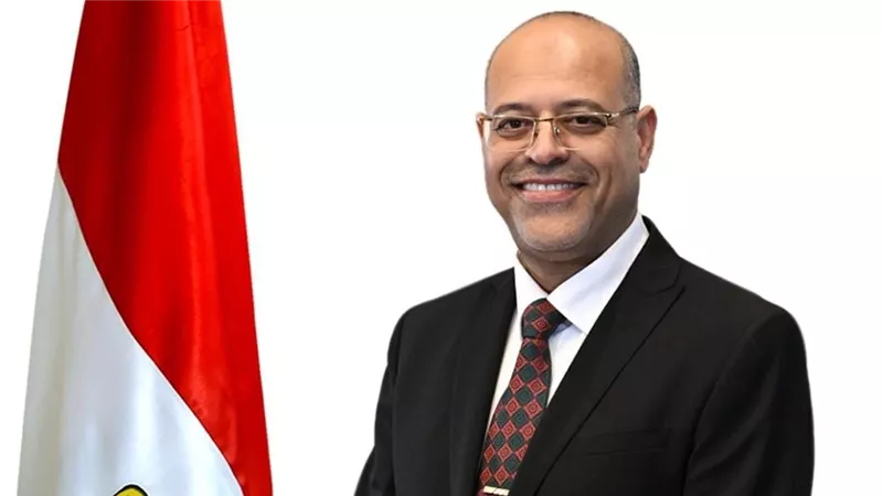 وزير العمل يتابع حادث انهيار سقف خرساني بالمحلة الكبرى ويوجه بإعداد تقرير عاجل