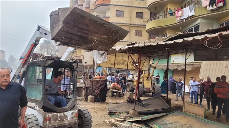 مأساة منشية النور في بنها بين فوضى الباعة الجائلين والأسواق العشوائية  