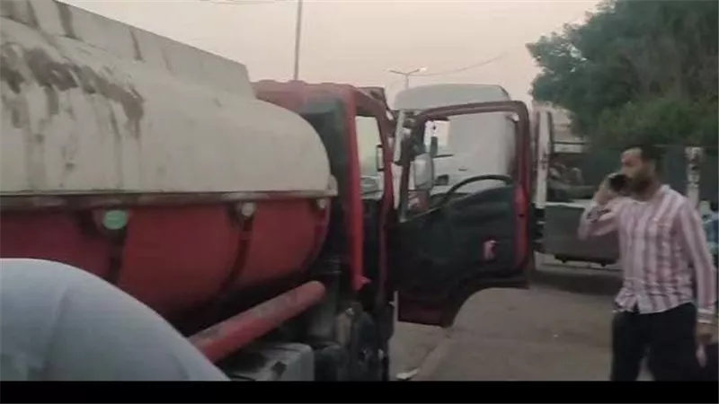 محافظ القليوبية يُتابع نتائج جهود التموين في ضبط 2.5 طن زيت طعام مجهول المصدر 