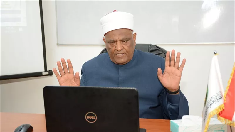 عباس شومان: سنتخذ الإجراءات القانونية ضد أحد منتحلي صفة عضوية كبار العلماء