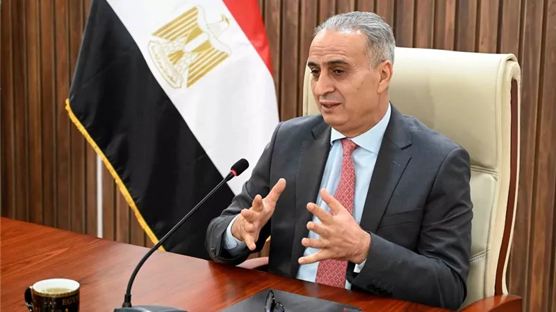 إبراهيم السجيني: استمرار جهود الدولة لضمان توافر سلع آمنة ومطابقة للمواصفات