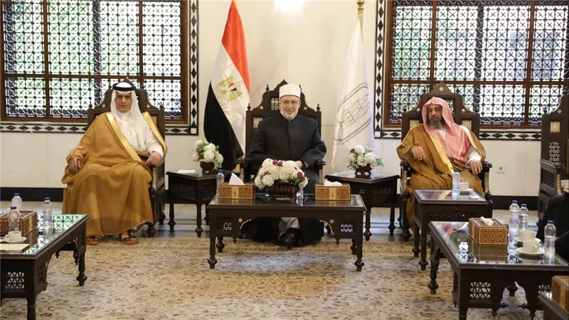 الأزهر و«الشؤون الإسلامية» السعودية يؤكدان التعاون المشترك لترسيخ قيم الوسطية 