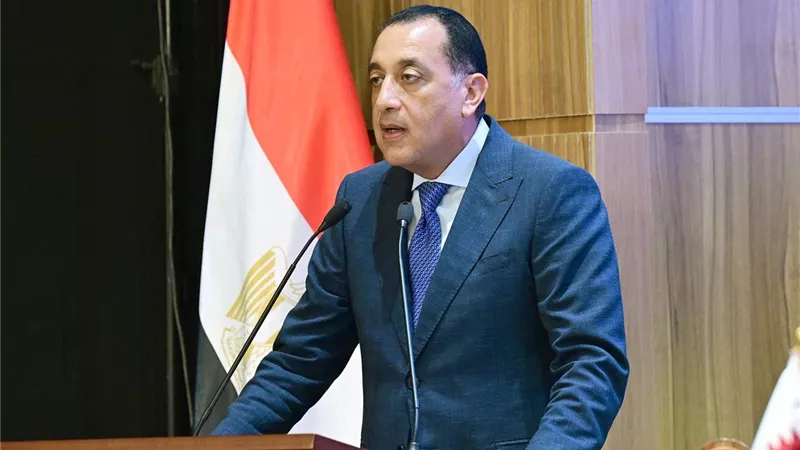 رئيس الوزراء يتوجه بالشكر للرئيس السيسي والشيخ تميم بن حمد | تفاصيل