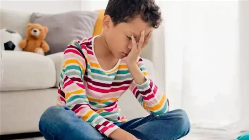 إلى كل أم مرهقة من واجبات المدرسة.. خطوات بسيطة لتخفيف الضغط اليومي 	