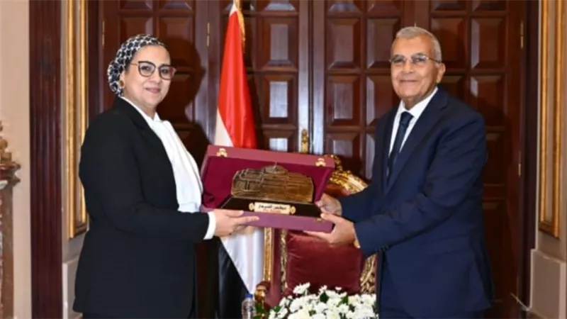 رئيس مجلس الشيوخ يلتقي المستشارة أمل عمار رئيسة المجلس القومي للمرأة