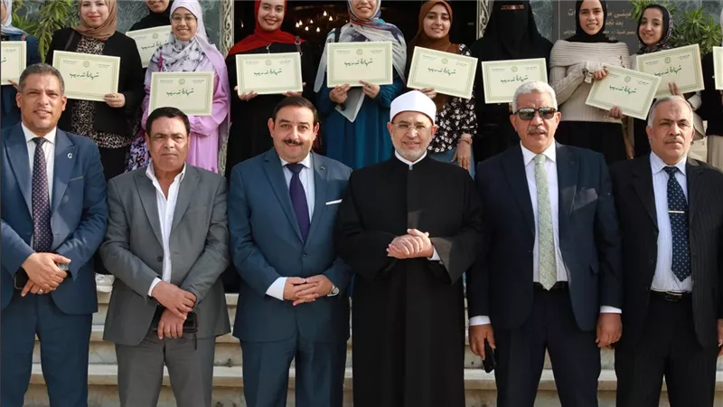 تفعيل بروتوكول تعاون بين الأزهروالمقاولون العرب لإدارة المرافق وتحقيق رؤية مصر