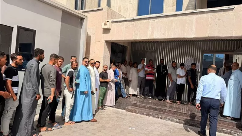 انتخابات مجلس النواب 2025.. إشادة بالإقبال الكبير للمصريين في الخارج