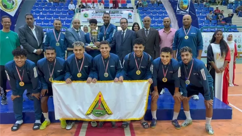 للمرة الرابعة .. جامعة بنها تفوز بالمركز الأول فى بطولة الدورة العربية للقدم