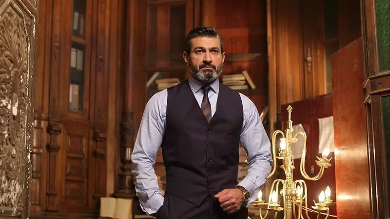 خالد أبو بكر يطالب بالتحقيق في تصريحات ياسر جلال بمهرجان وهران|فيديو 