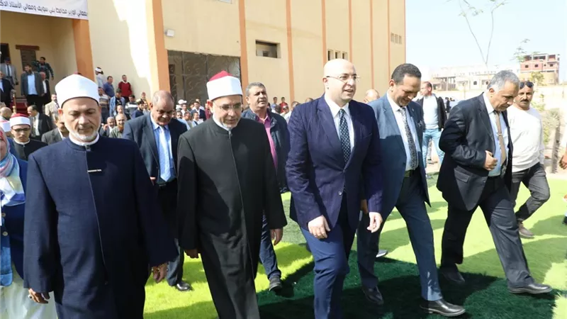 محافظ بني سويف افتتاح كلية الدراسات إضافة لمسيرة التنمية بالمحافظة