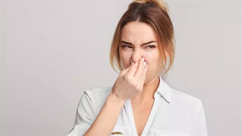 كيف تتخلص من رائحة الأنف الكريهة بالأعشاب؟ خطوات سهلة