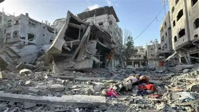 خبير علاقات دولية: الهدنة في غزة هشة.. والدور المصري حاسم في منع تقسيم غزة 